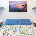 M261 - Marcelli, Trilocale Ristrutturato Con Terrazzo Vista Mare Pt