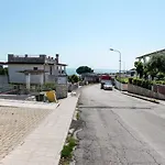 M261 - Marcelli, Trilocale Ristrutturato Con Terrazzo Vista Mare Pt Apartment