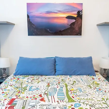 M261 - Marcelli, Trilocale Ristrutturato Con Terrazzo Vista Mare Pt