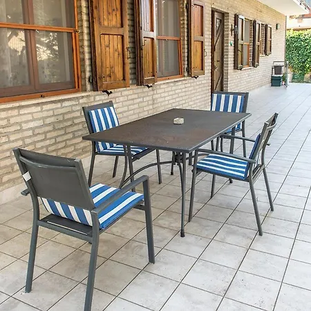 M261 - Marcelli, Trilocale Ristrutturato Con Terrazzo Vista Mare Pt Appartement *