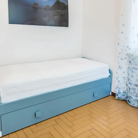 M261 - Marcelli, Trilocale Ristrutturato Con Terrazzo Vista Mare Pt Appartement Marcelli