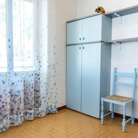 M261 - Marcelli, Trilocale Ristrutturato Con Terrazzo Vista Mare Pt *