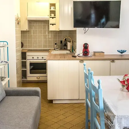 M261 - Marcelli, Trilocale Ristrutturato Con Terrazzo Vista Mare Pt *