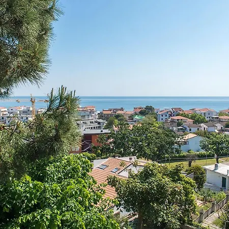 M261 - Marcelli, Trilocale Ristrutturato Con Terrazzo Vista Mare Pt Lejlighed