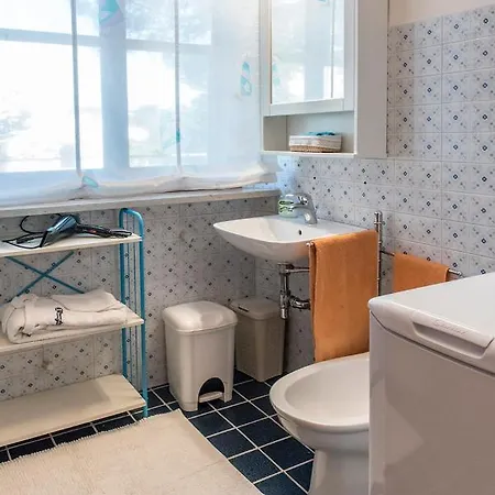 M261 - Marcelli, Trilocale Ristrutturato Con Terrazzo Vista Mare Pt Apartamento