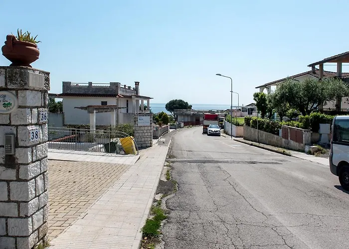 M261 - Marcelli, Trilocale Ristrutturato Con Terrazzo Vista Mare Pt Apartamento